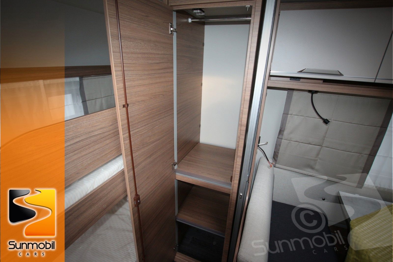 Fahrzeugabbildung Knaus Sport 540 FDK 1.800kg Dachklima Plus-Paket