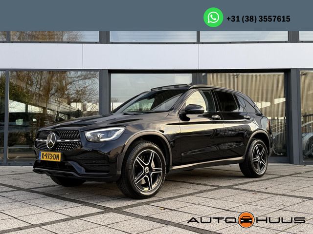 Mercedes-Benz GLC 300 300e 4MATIC Aut. AMG Panorama Burmester