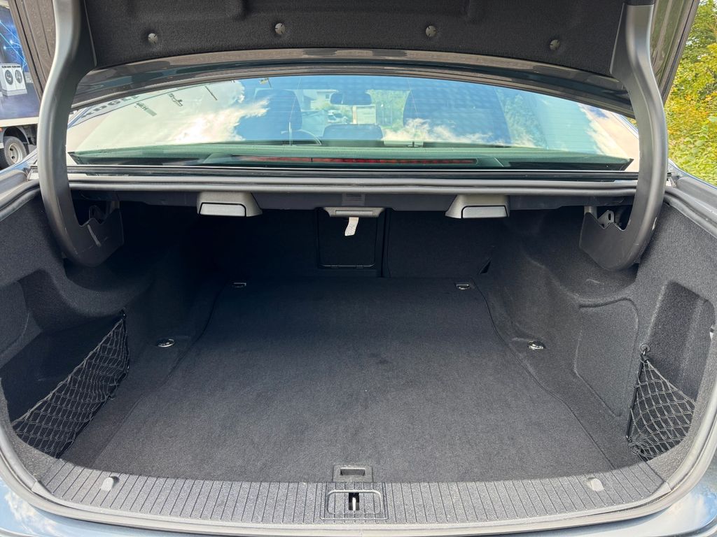 Mercedes-Benz E 350 CDI Lim. BlueEfficiency, 1.Hand, Sauber