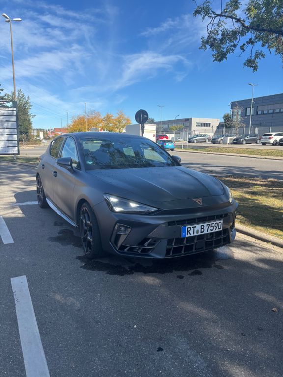 Image of Cupra Leon