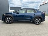 Toyota bZ4X 71,4 kWh 150kW  - blaue Toyota bZ4X