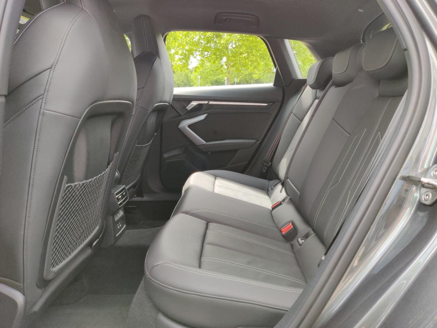 Fahrzeugabbildung Audi S3 Sportback S-Sportsitze Navi e. Sitz