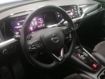 Fotografie 9 des Opel Grandland (X) Grandland GSe 4WD Alcantara 360°Cam Matrix-LED