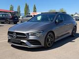 Mercedes-Benz CLA D Shooting Brake / AMG / PANO / LED / KEYLES