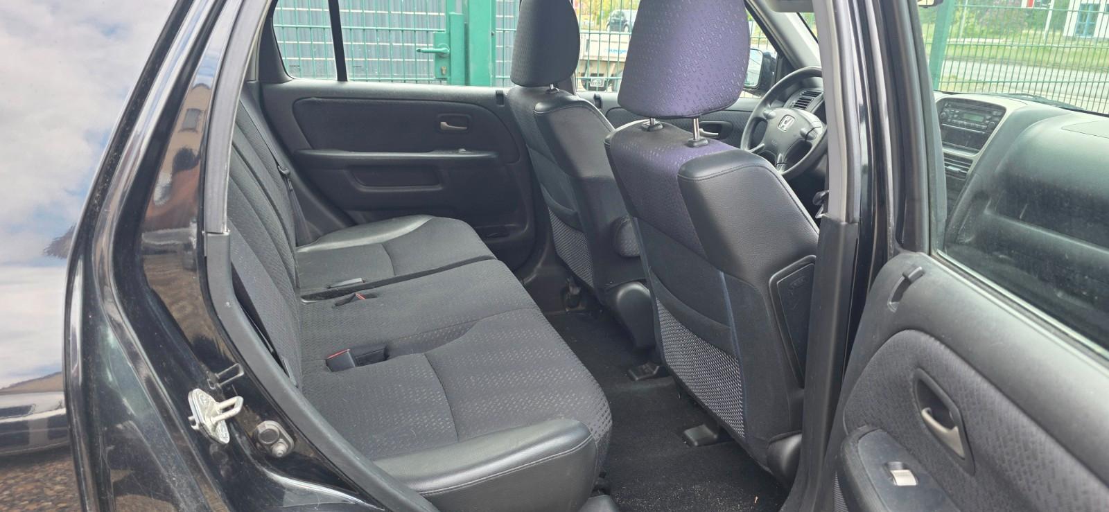 Honda CR-V 2004 — photo 14