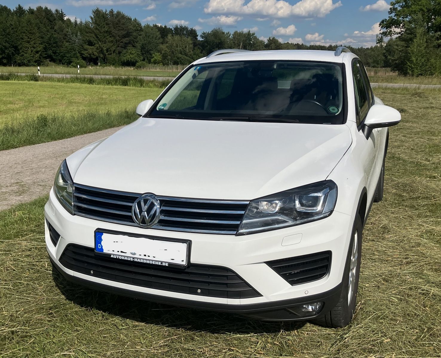 VW Touareg 3.0 V6 TDI, AHK, Vollleder 