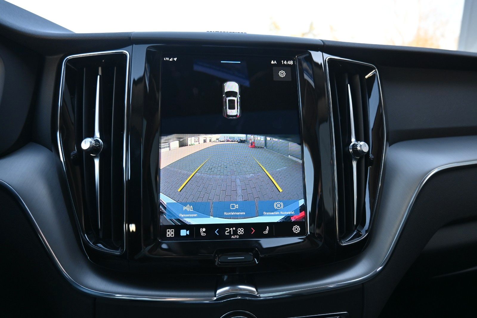 Fahrzeugabbildung Volvo XC60 T6 RC Inscription Expression*FSHZG*ACC*AHK