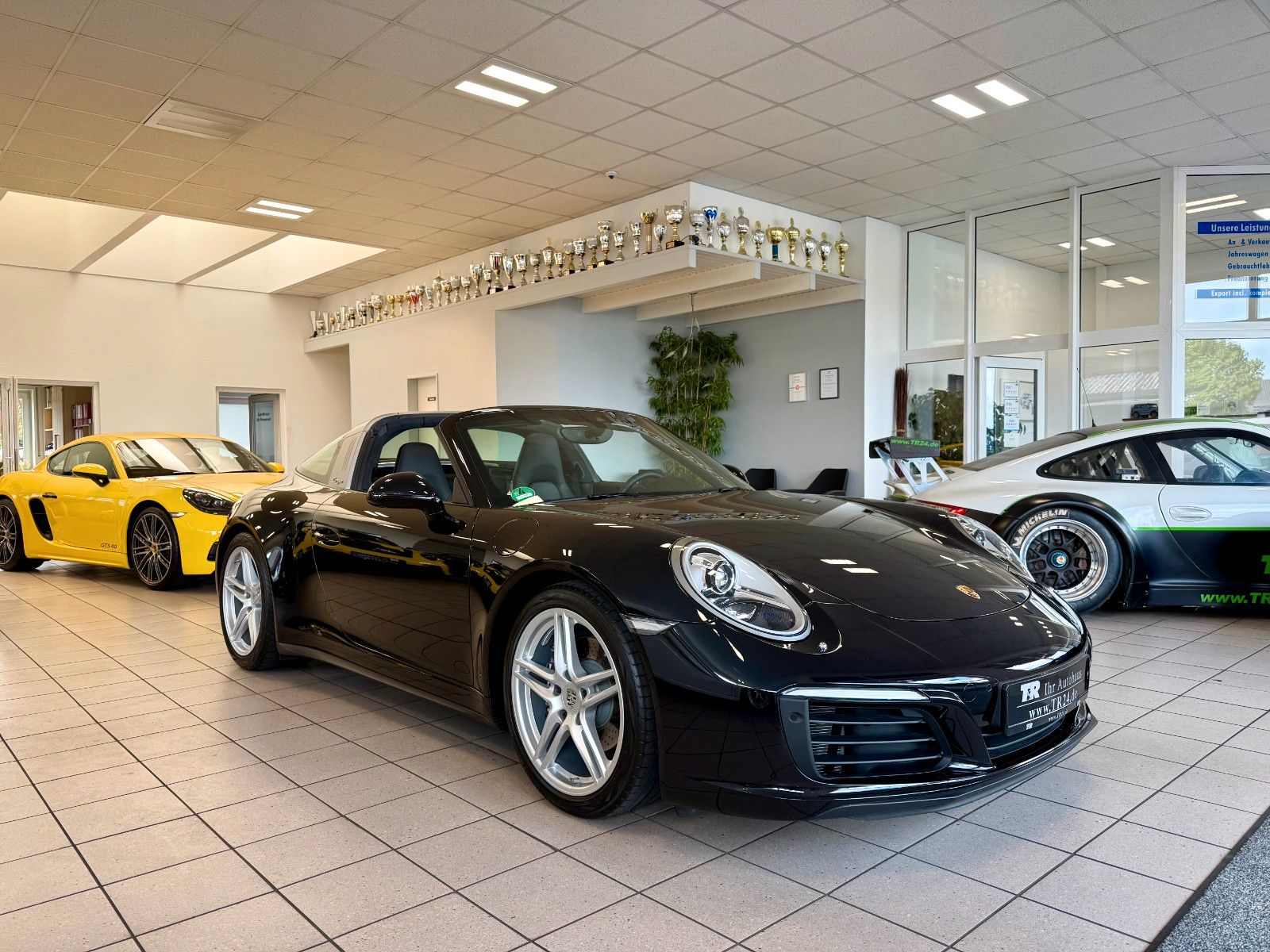 Fahrzeugabbildung Porsche 911 991 Targa 4 PDK SportChrono/BOSE/Kamera/DAB