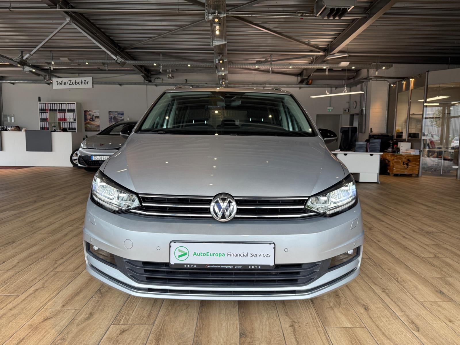 Volkswagen Touran IQ.DRIVE/PANORAMA/TEMPOMAT/KAMERA/SHZ