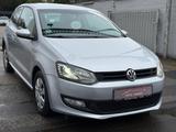 Volkswagen Polo V  PDC+SHZ+KLIMA+BI-XENON+LED+BLUETOOTH - Gebrauchtwagen in Düsseldorf bis 5.000 Euro