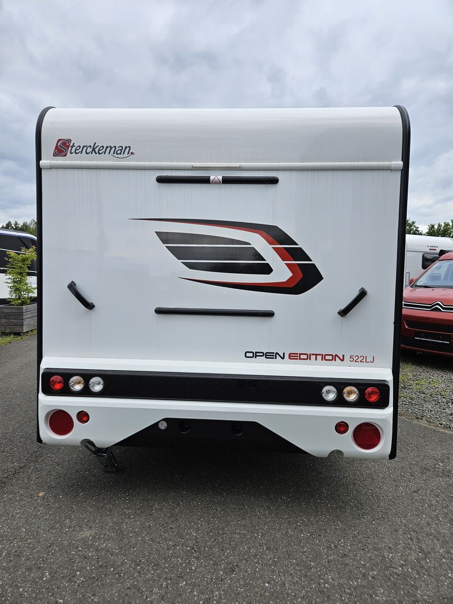 Fahrzeugabbildung Sterckeman Open Edition 522LJ 1800 kg; Truma C4, Trittstufe