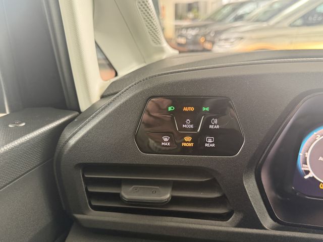 Volkswagen Caddy 2.0TDI SITZHZ KAMERA 5J GARANTIE 7SITZE