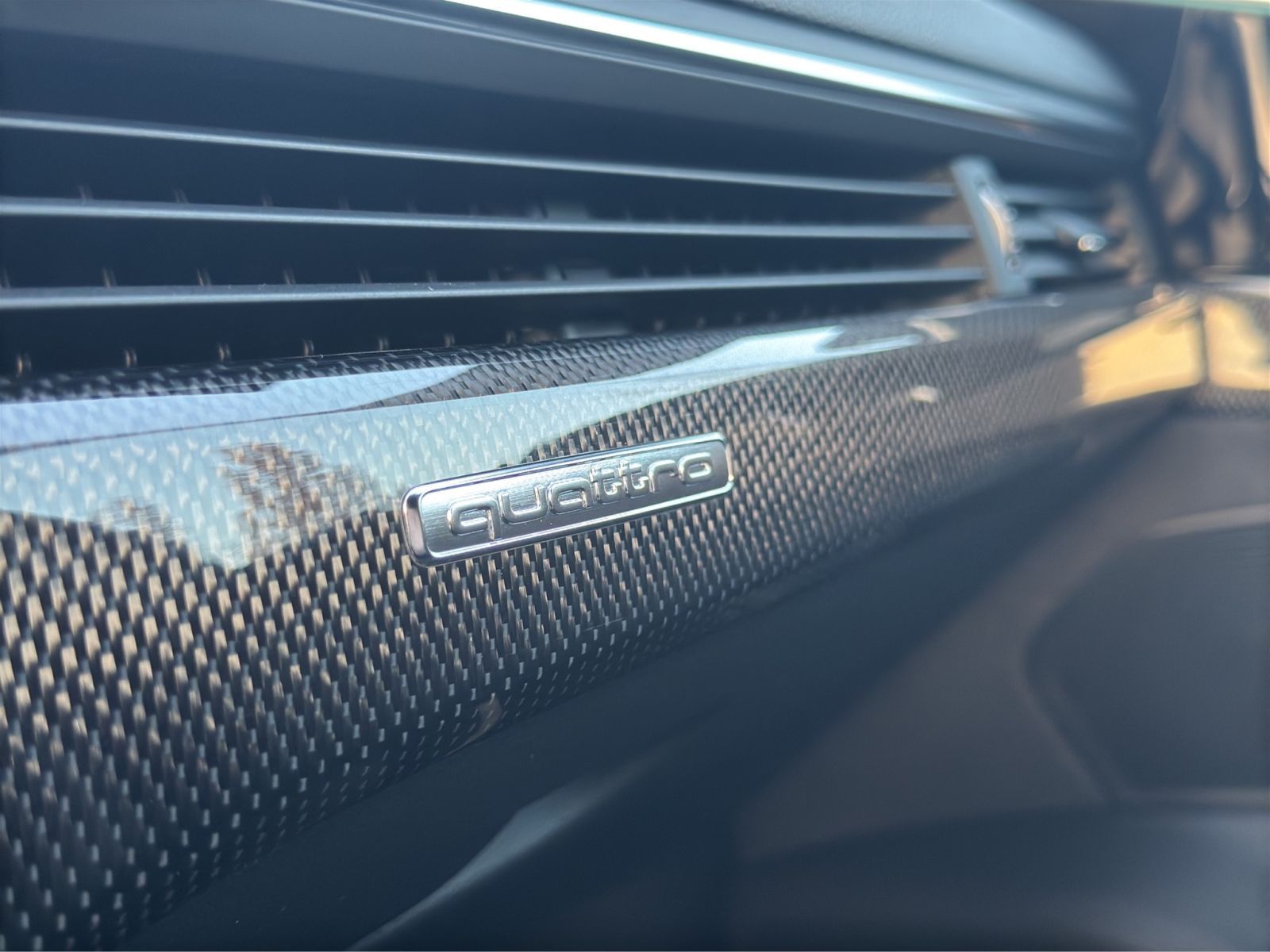 Audi S4 - Bild 22
