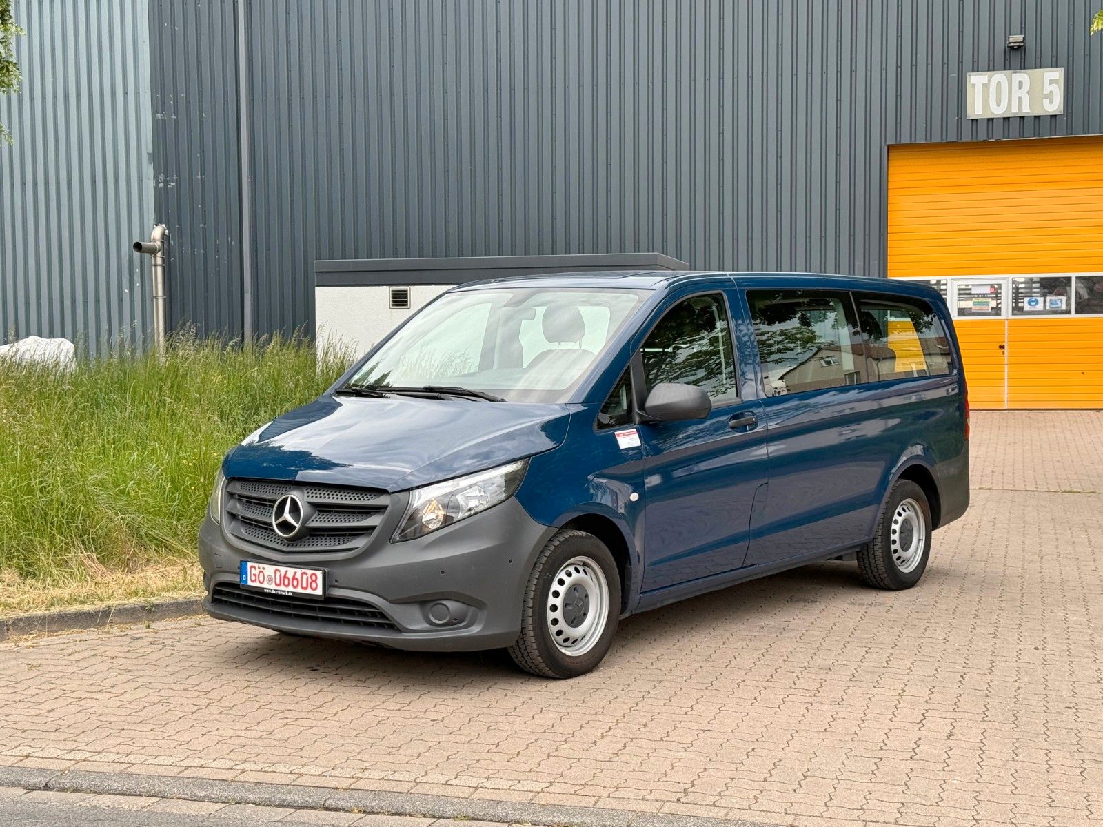 MERCEDES-BENZ Vito Tourer 109/110/111/114 CDI Base FWD lang