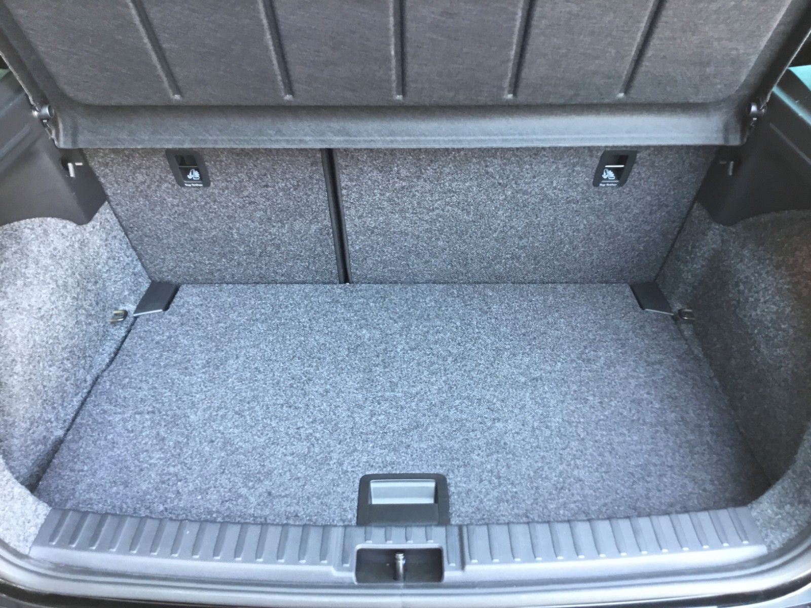 Fahrzeugabbildung SEAT Ibiza 1.0TSI Style DSG+ACC+16"+Navi+LED+FullLink