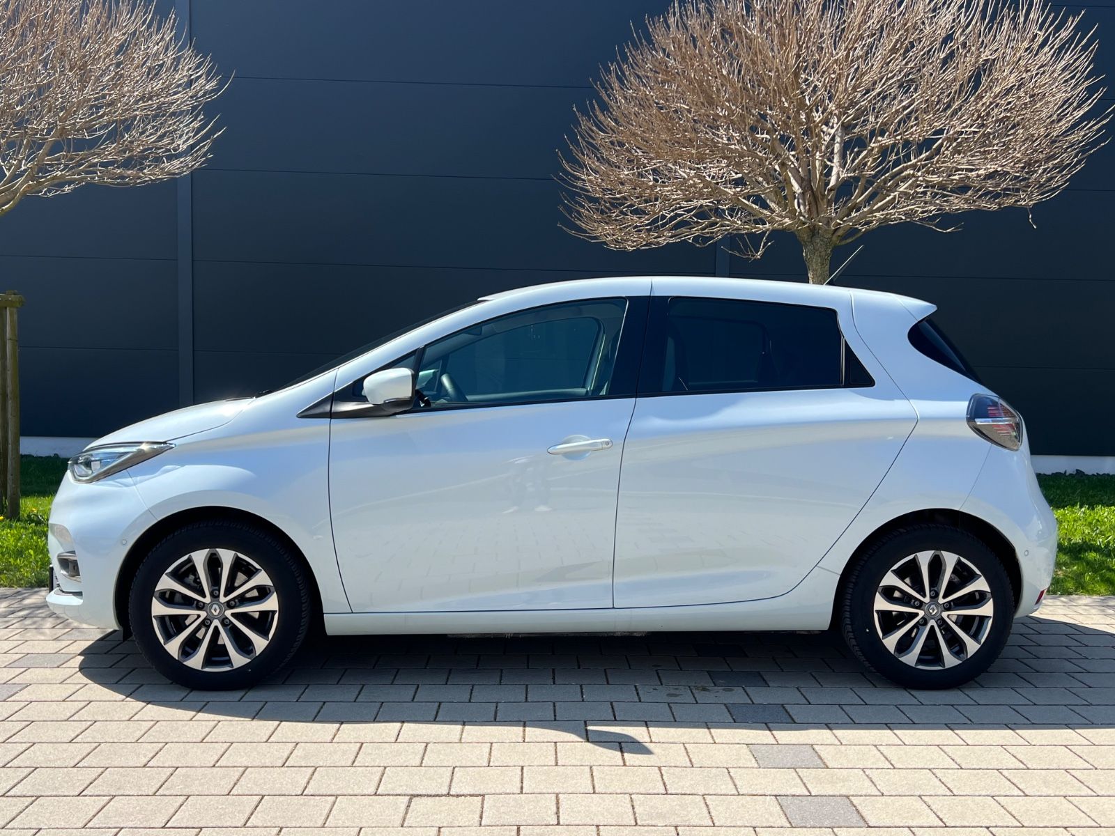 Renault ZOE R135 Intens|INKL BATTERIE!!!LED|NAVI|KAMERA imagem 2