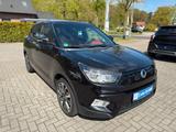 Ssangyong Tivoli Sapphire Red Rebel 1.6 P 6M/T - Ssangyong Tivoli SAPPHIRE mit Benzin-Antrieb