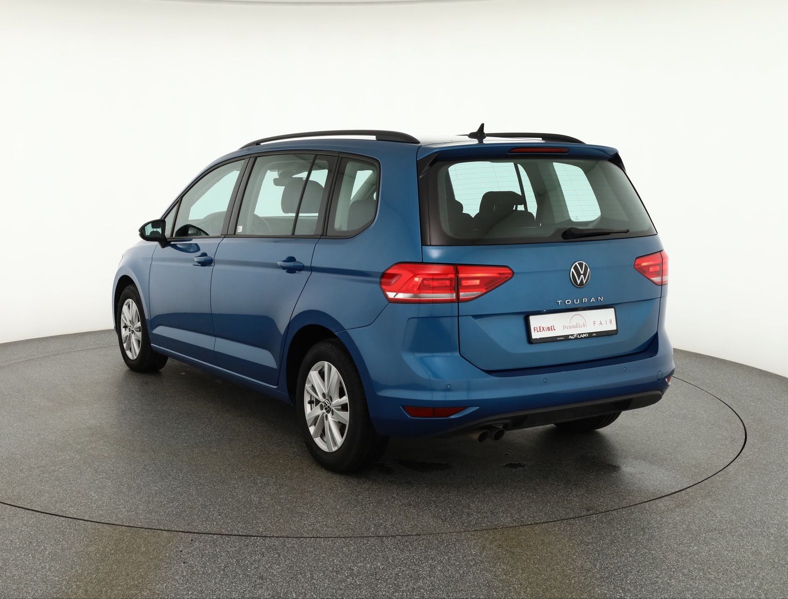 Volkswagen Touran 2.0 TDI DSG Comfortline LED Kamera ACC imagem 3