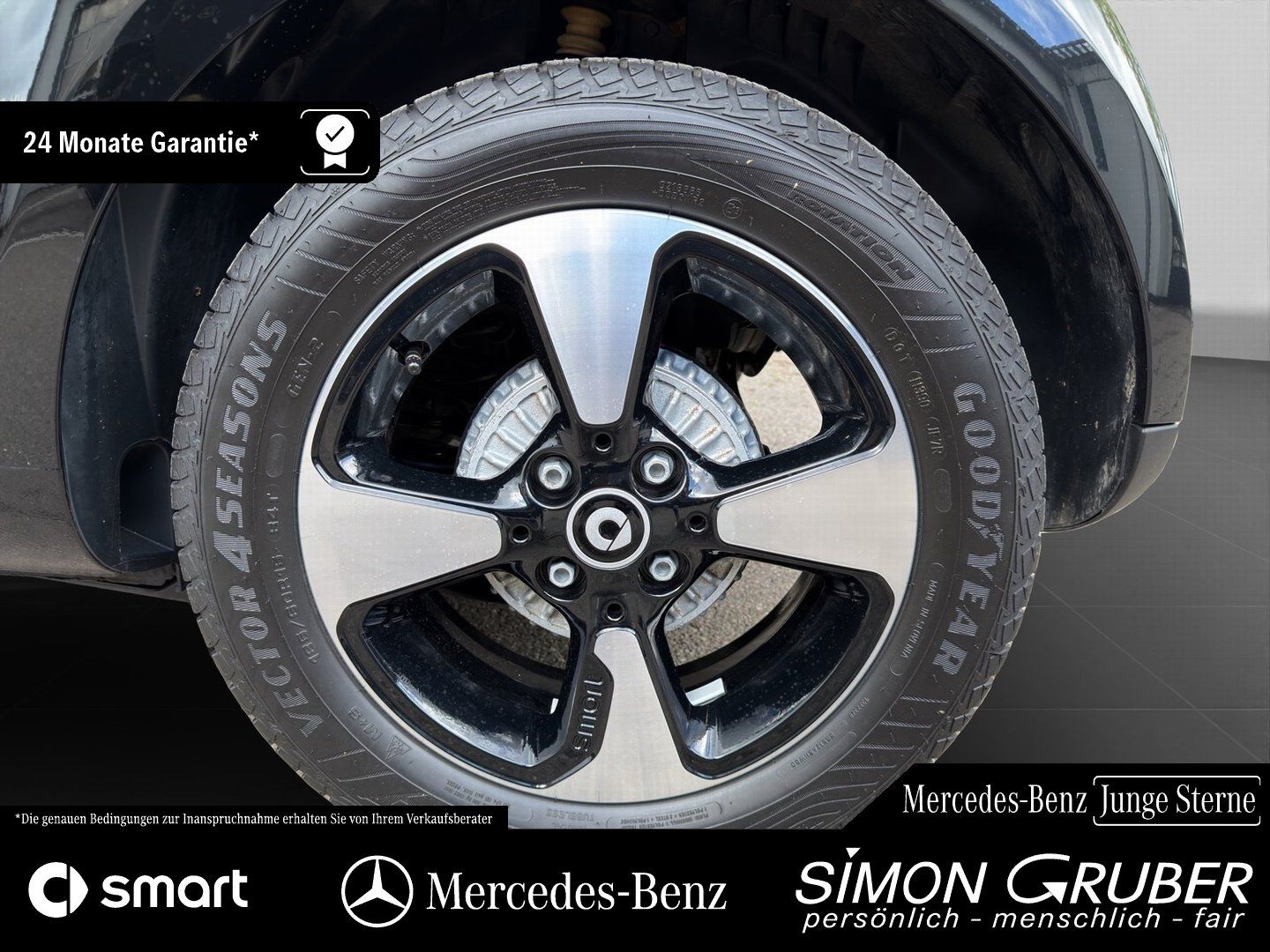 Fahrzeugabbildung Smart fortwo EQ Cabrio Exclusive Winter VollLED Kamera
