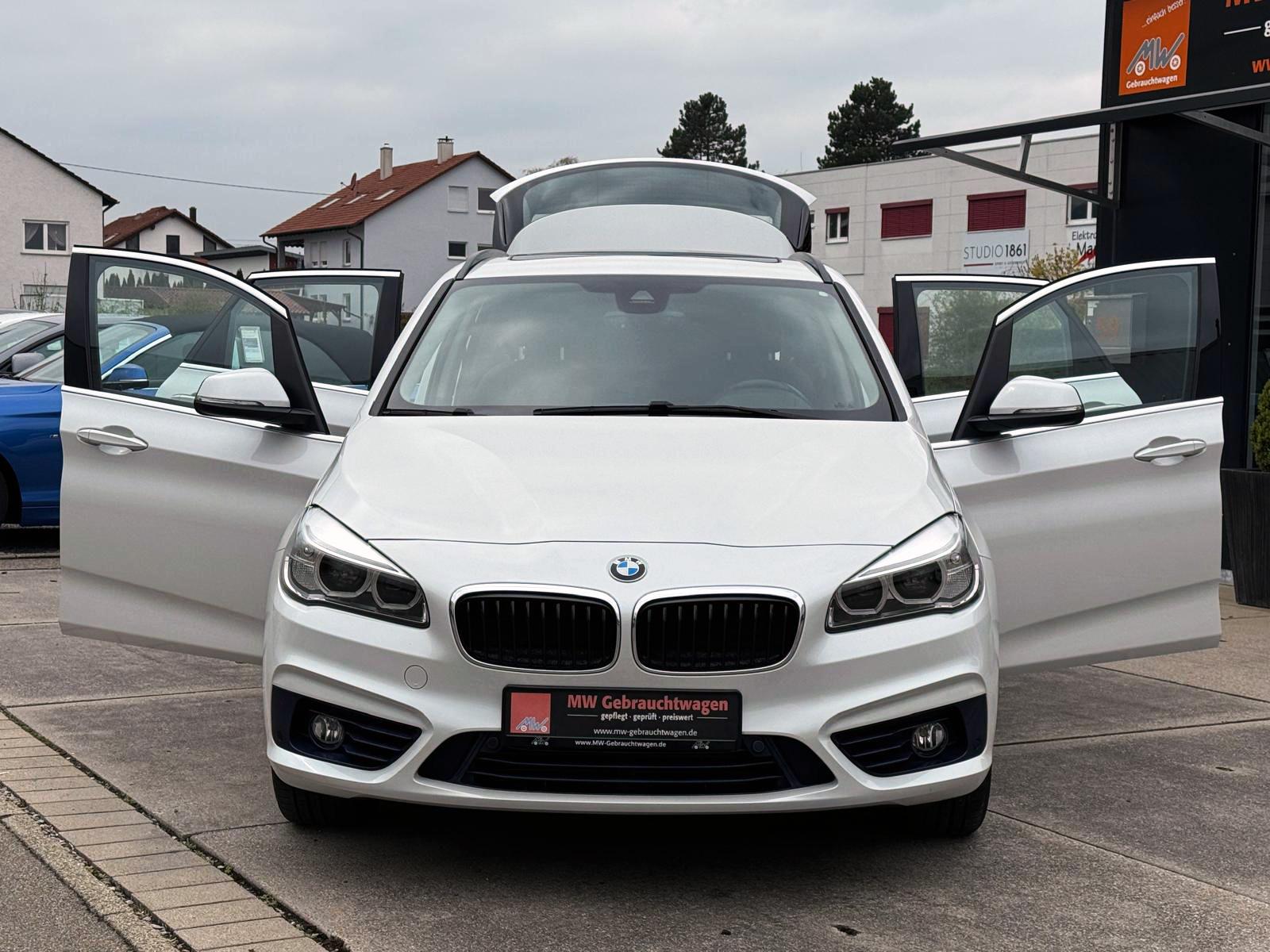 BMW 218i Active Tourer Aut. Sport-Line LED KAM PANO