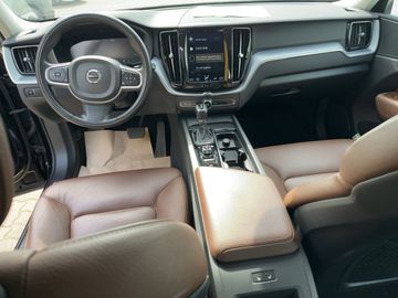 Volvo XC60 - 11