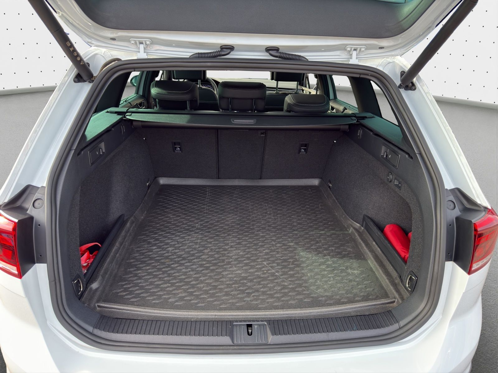 Volkswagen Passat Alltrack - Bild 13