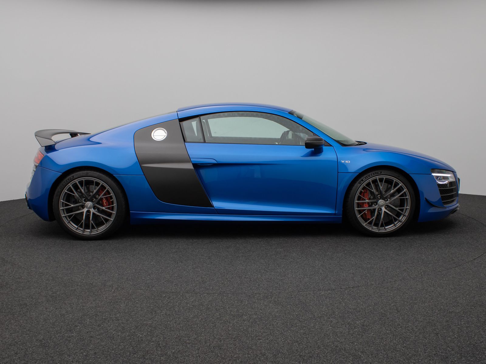 Fahrzeugabbildung Audi R8 Coupe 5.2 FSI LMX Sonderedition 1 OF 99 Laser