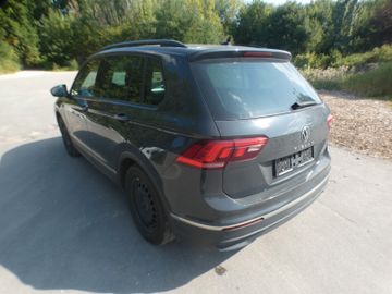 Volkswagen Tiguan - 7