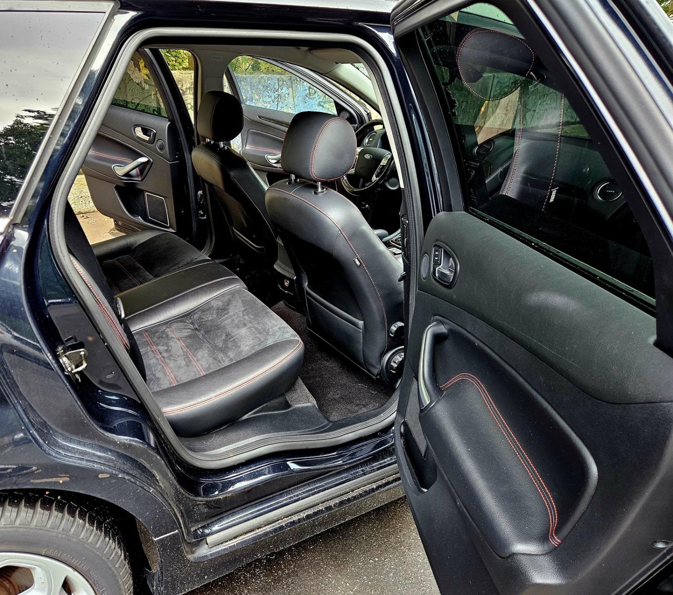Ford Mondeo 2009 — photo 10