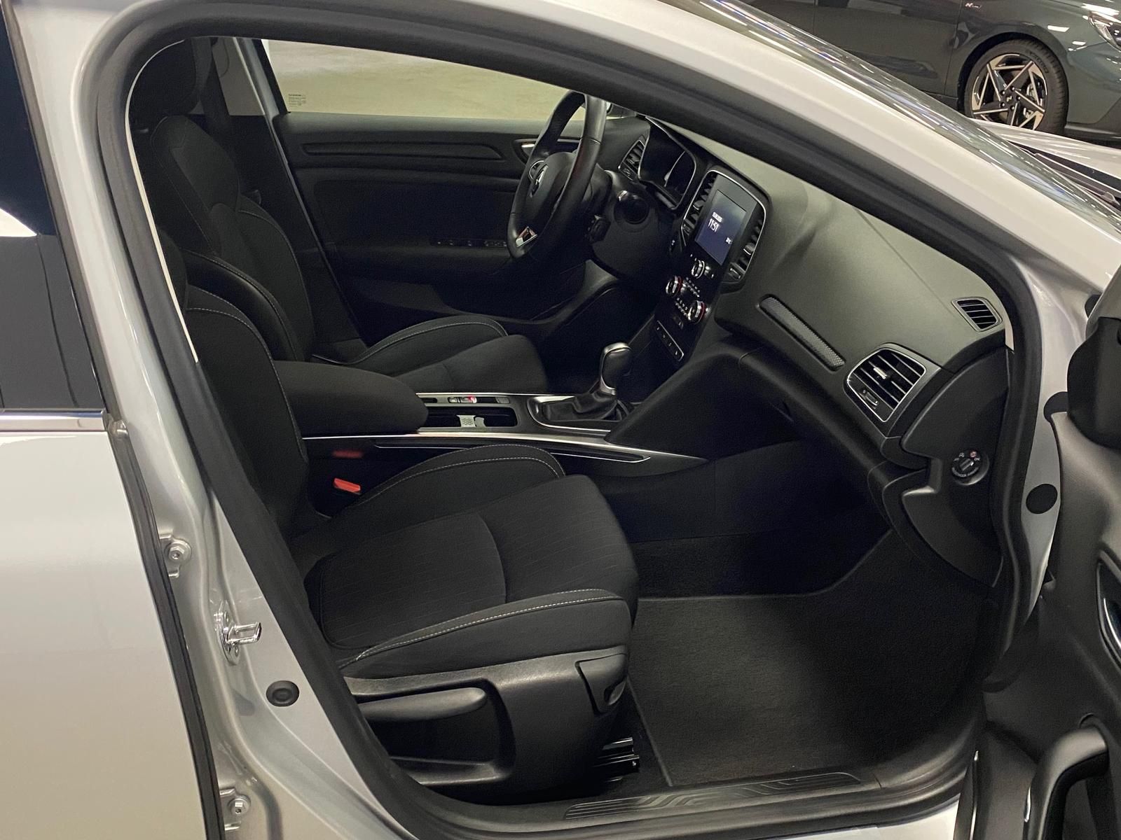 Fahrzeugabbildung Renault Megane TCe IV 140 1.3 Grandtour+NAVI+KAMERA+ALU