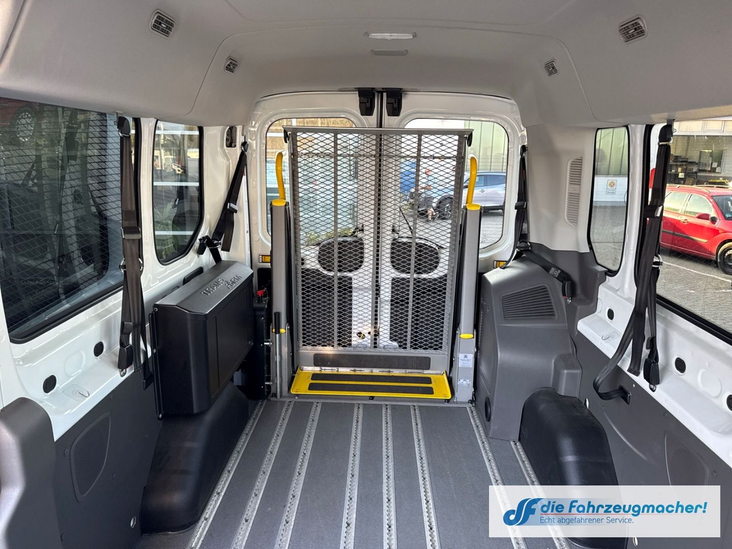 Fahrzeugabbildung Ford Transit Kombi 350 L3 Trend Notbremsass. Temp Tel