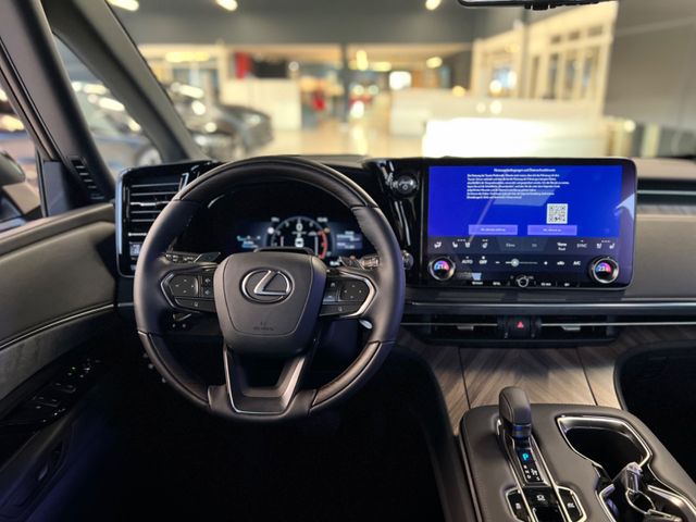 Lexus LM  350 h Executive