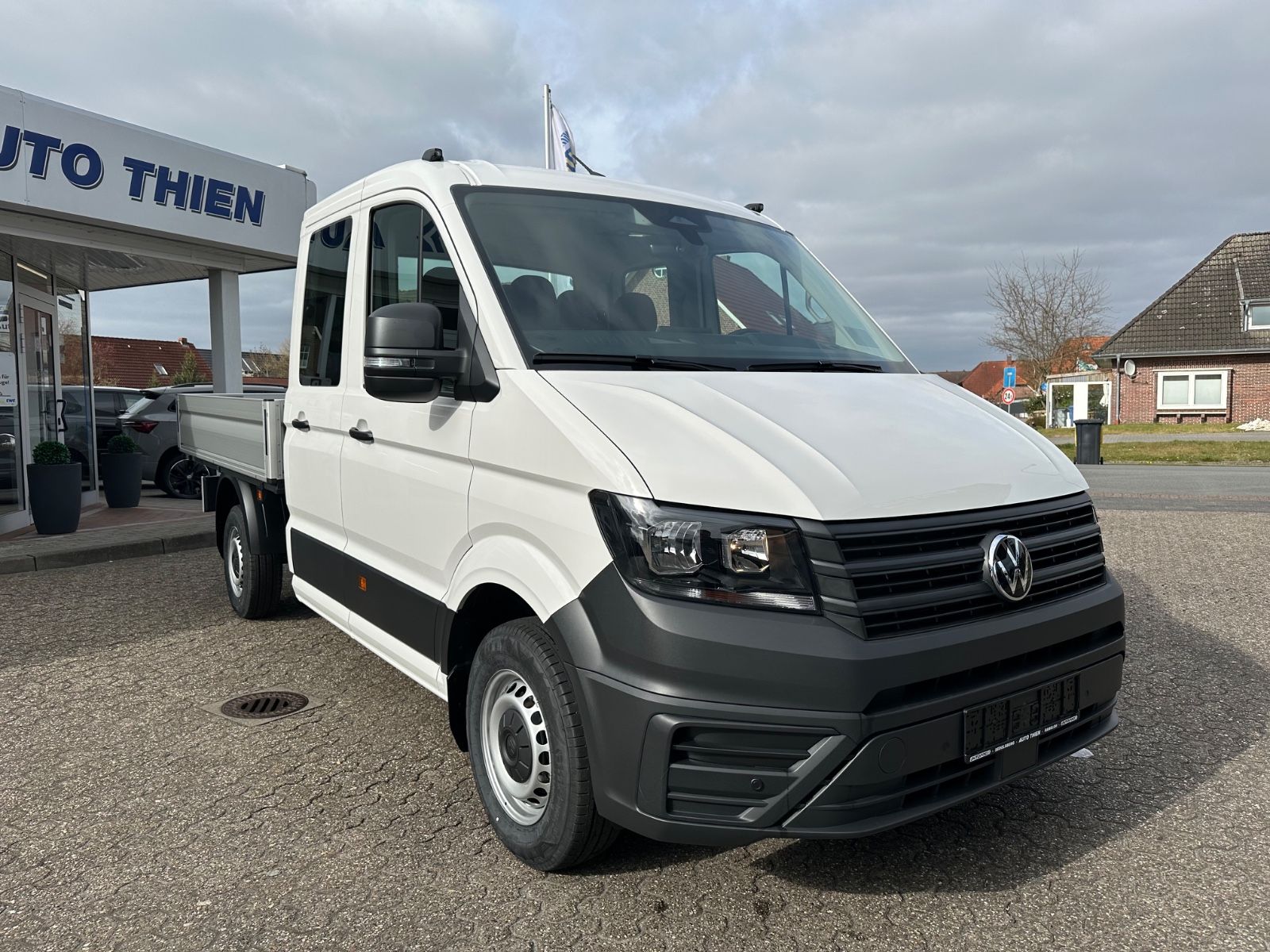 Fahrzeugabbildung Volkswagen Crafter Pritsche 35 DOKA MR 2.0 TDI Klima/GRA