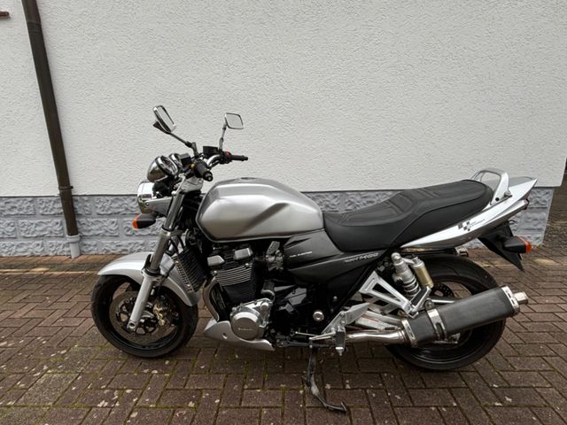 Suzuki GSX 1400