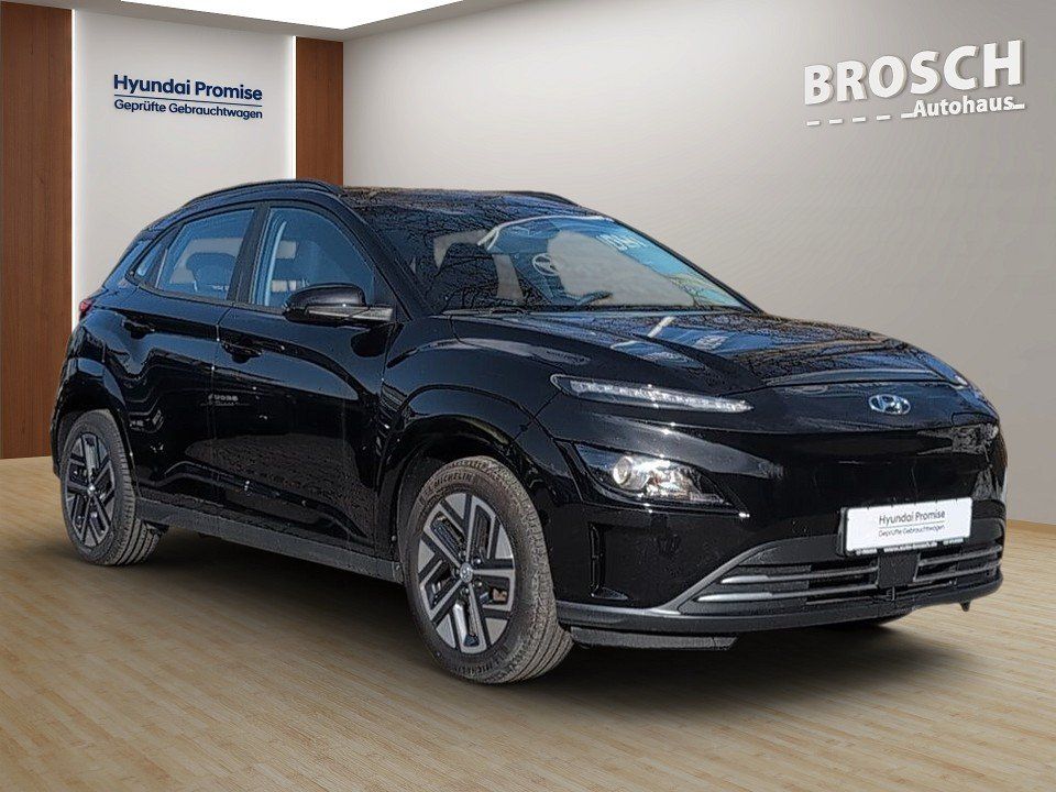 Fahrzeugabbildung Hyundai KONA EV 39kWh SELECT 11kW-OBC !GARANTIE-05.2030!