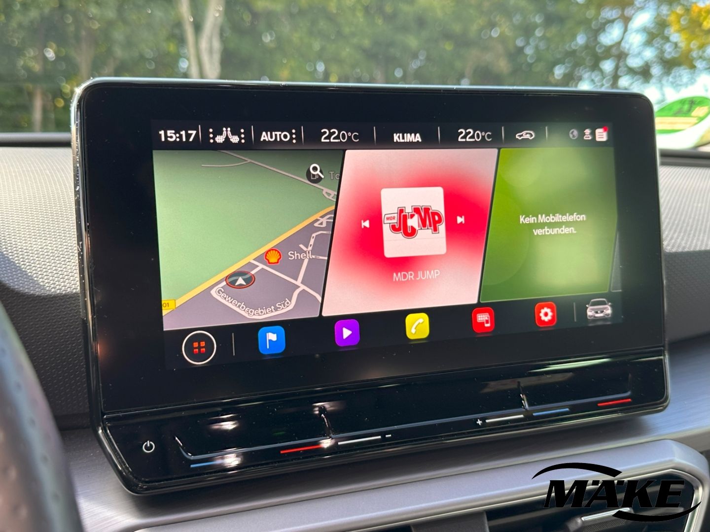 Leon FR 2.0 TDI DSG AHZV RFK LED NAV ACC BEATS