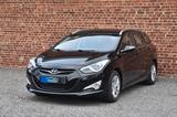 Hyundai i40 cw 1HAND 1.6 LED NAVI RKAMERA TEMPOMAT KLIMA - Hyundai i40 mit Benzin-Antrieb: Kombi, 1.6