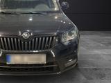 Skoda Yeti 2.0TDI Monte Carlo 4x4 AppleCarplay*AHK*Xen - Skoda Yeti: Schwarz