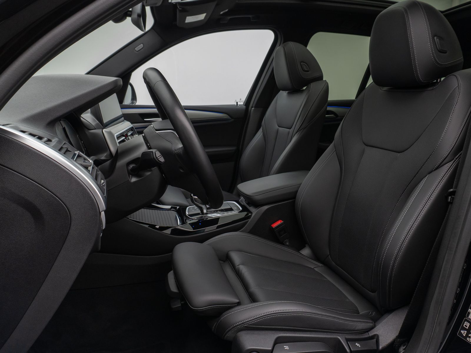 Fahrzeugabbildung BMW X3 xD20d Panorama Kamera DAB HiFi CockPit+ Sport