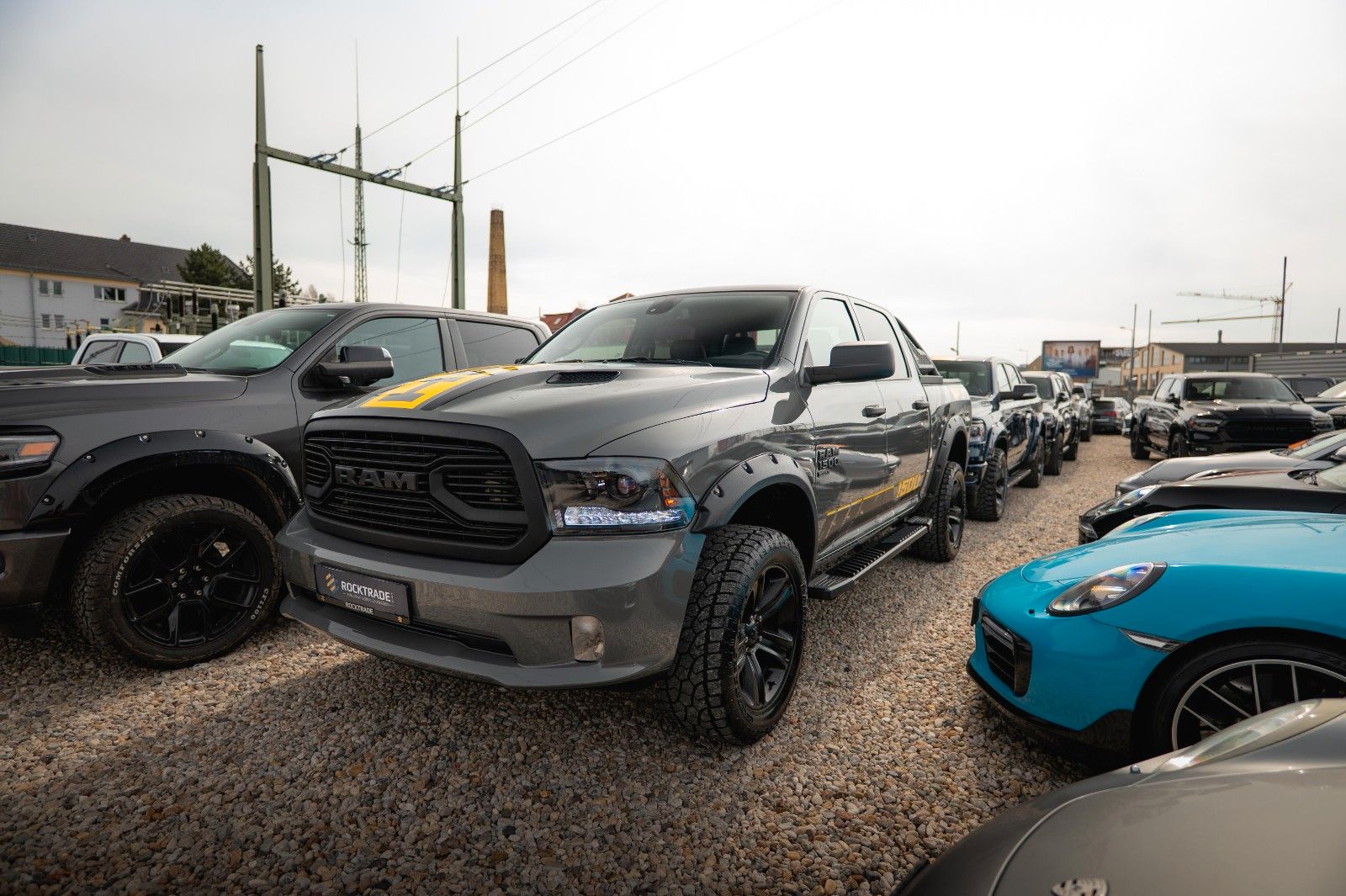 Fahrzeugabbildung Dodge RAM 5.7 V8 HEMI 4x4 OFFROAD Night-Paket *LED*AHK