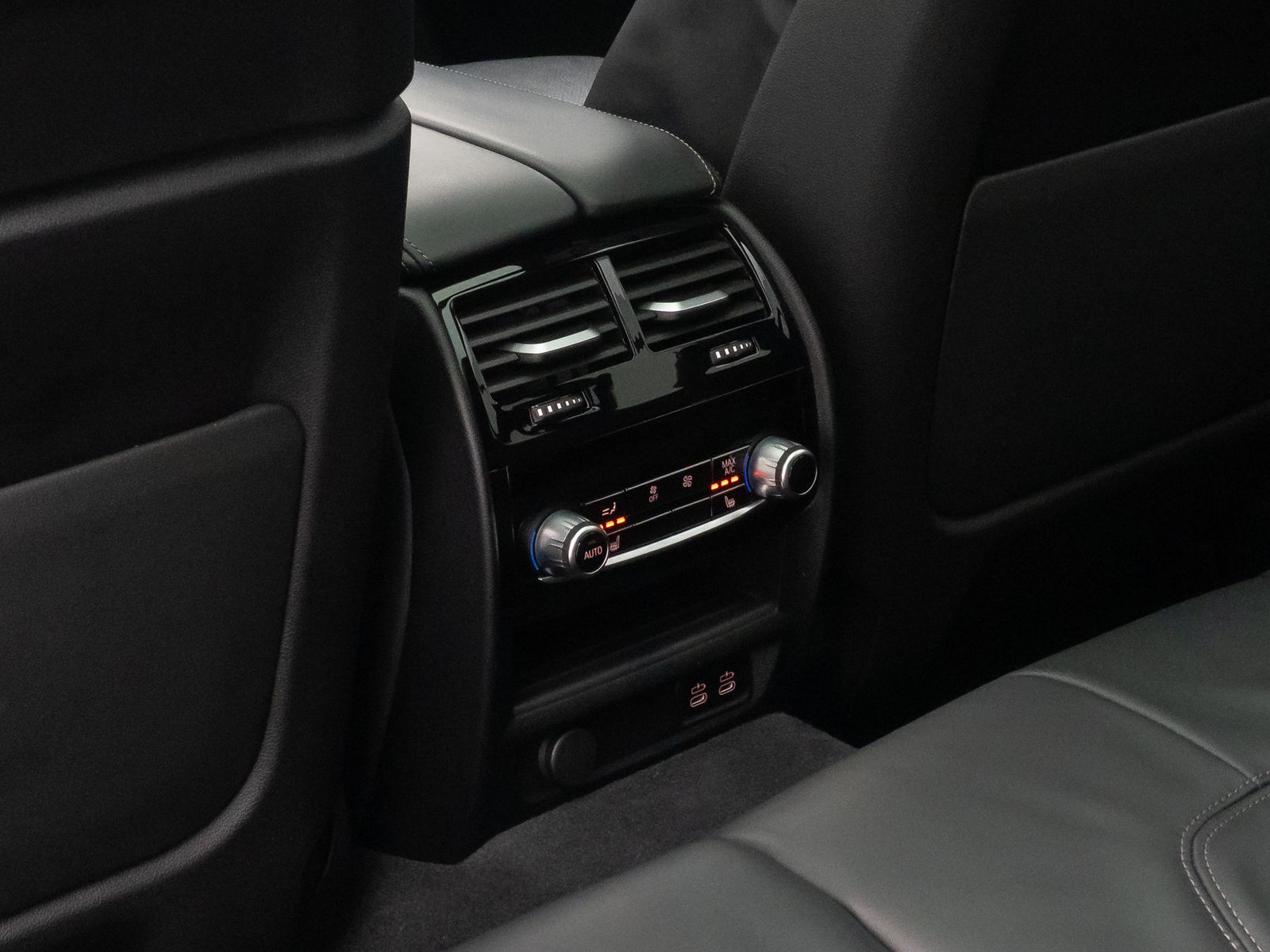 Fahrzeugabbildung BMW 540i xD M Sport Laser HUD DAB H/K Kamera Panoram