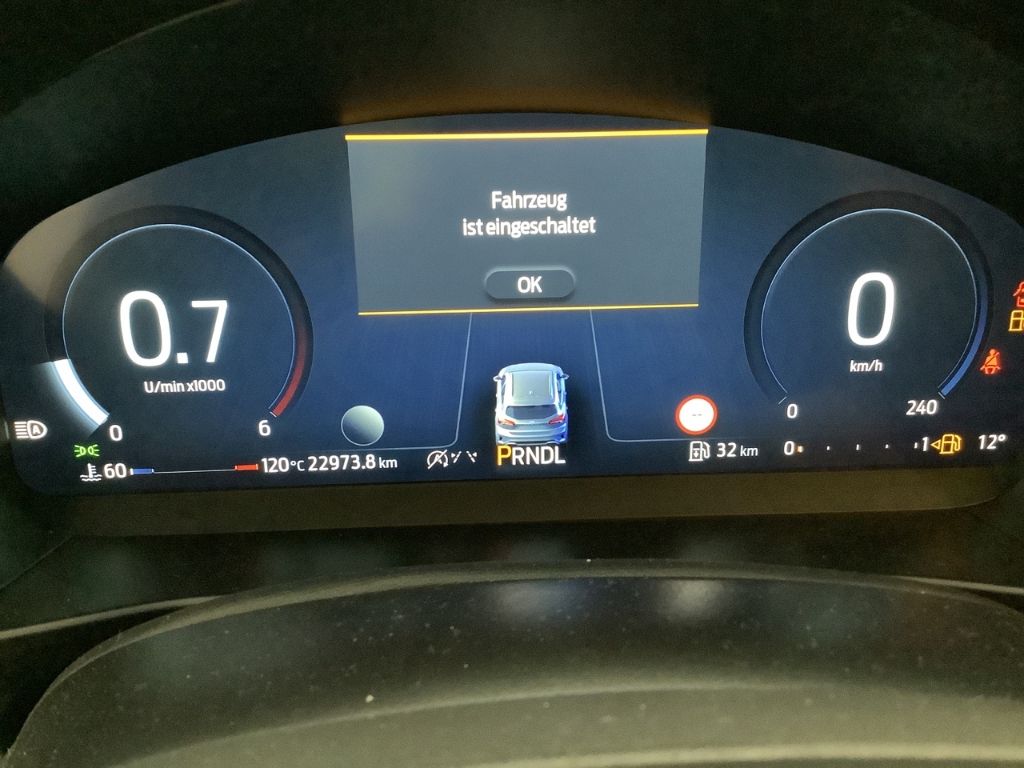 Fahrzeugabbildung Ford Focus Turnier ST-Line X HUD B&O LED Tempomat