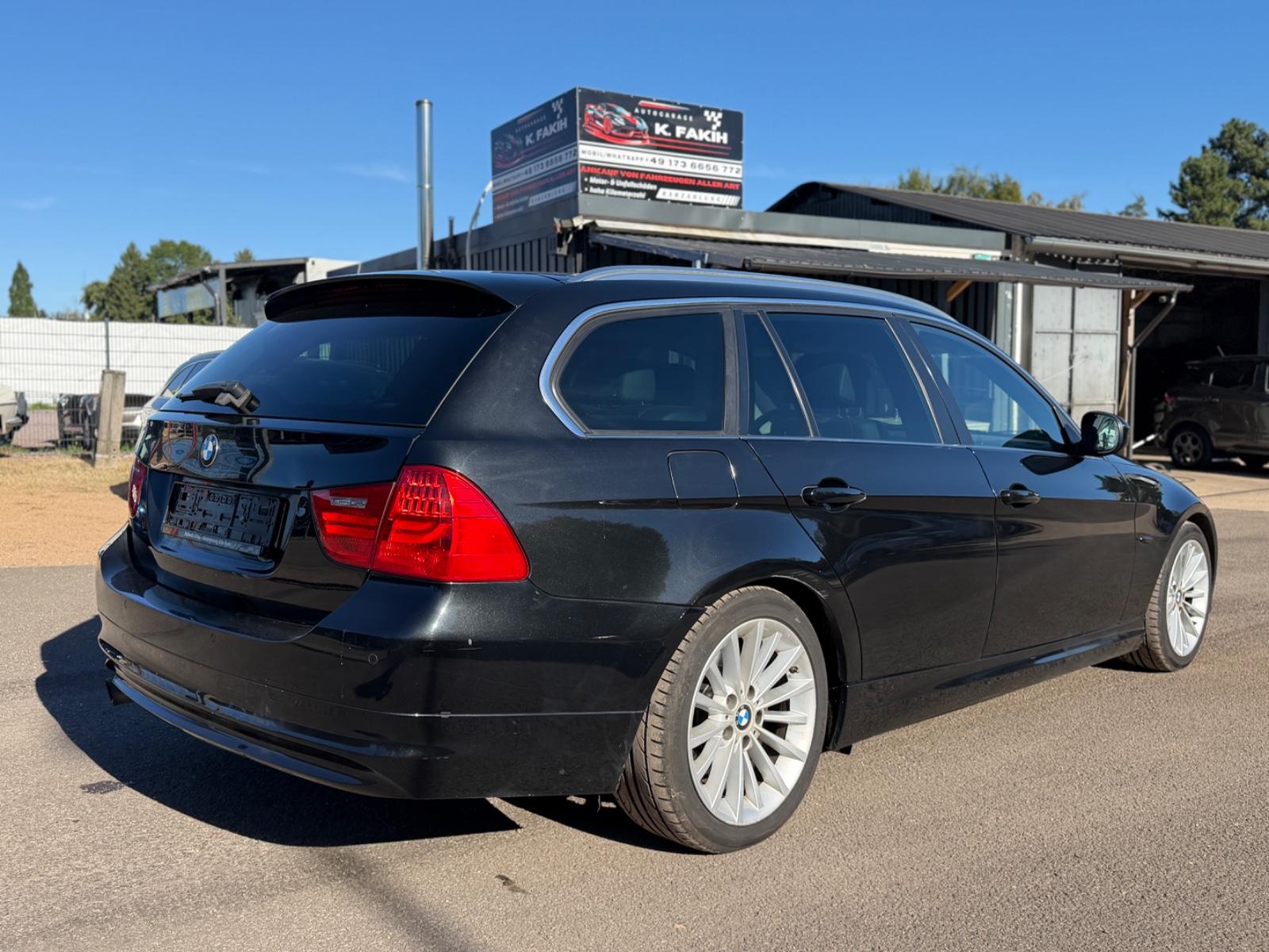 BMW 318i Touring Edition Sport