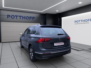 Volkswagen Tiguan - 3