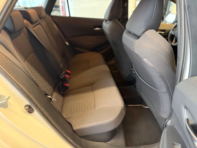 Toyota Corolla Touring Sports Hybrid Business Edition