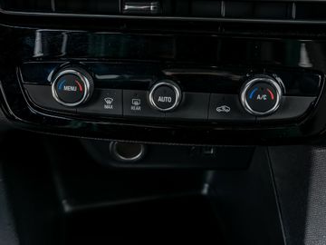 Opel Mokka 1.2 Black Kamera Navi Fernlicht-Assi.