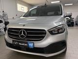 Mercedes-Benz T-Klasse 180d Progressive*AHK*LED*LEDER*NAVI*SHZ - Mercedes-Benz T-Class in Düsseldorf