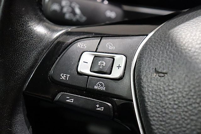 Tiguan JOIN 1.4 TSI ACC LED NAVI AHK SHZ BT PDC