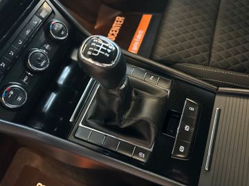 MYAUTOCENTER – Gebraucht- und Jahreswagen mit Werkstattservice in Pfaffenhofen Skoda Superb Combi Style *Bi Xenon*Klima*ACC*