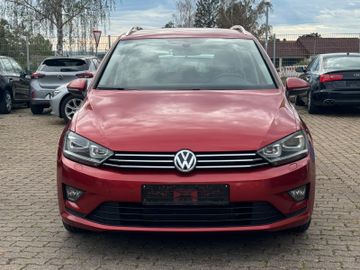 Volkswagen Golf - 2